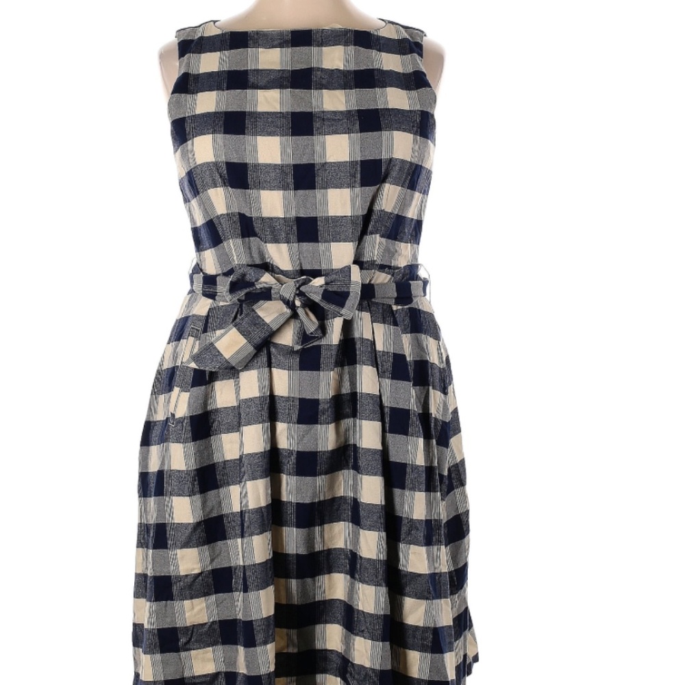 LL Bean Flannel Dress , Plaid Blues+Creams, SZ 18, Boatneck with matching belt